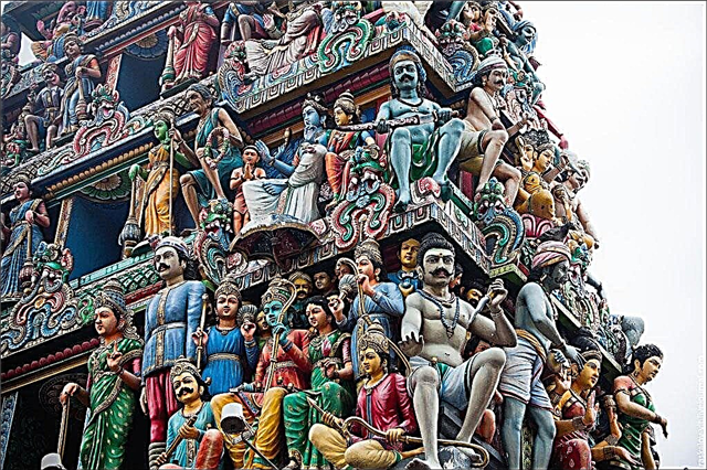 Temple hindou Sri Mariamman à Singapour