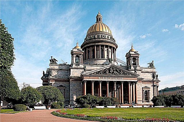 Katedrala svetega Izaka v Sankt Peterburgu