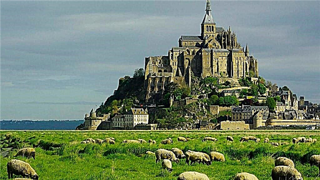 Isla del monasterio del Mont Saint-Michel