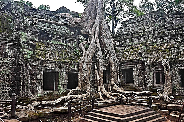 Complexo de templos de Angkor Wat no Camboja