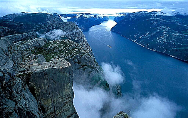 Preikestolen cliff in Norway