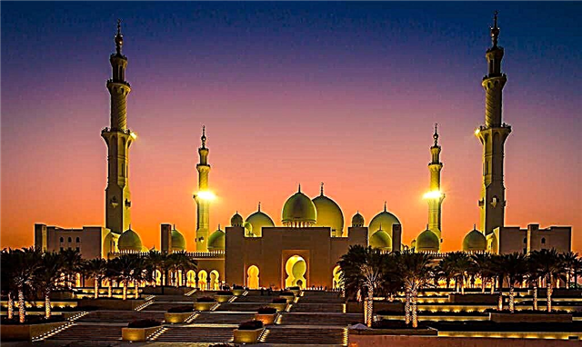 Sheikh Zayedin moskeija Abu Dhabissa