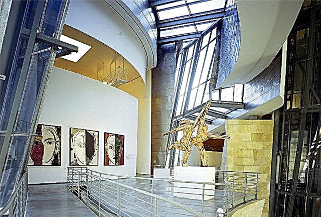 متحف غوغنهايم بلباو