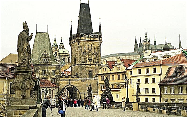 Independientemente en Praga: Mala Strana y Hradcany
