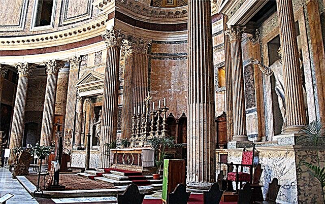 Panteón en Roma - Templo de todos los dioses