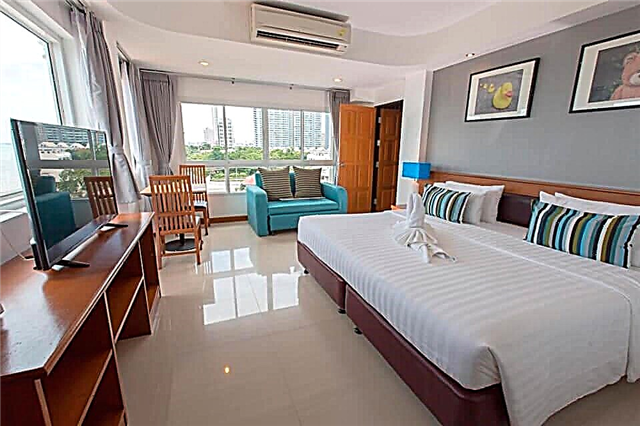 Pattaya hotels on Jomtien 3 stars first line