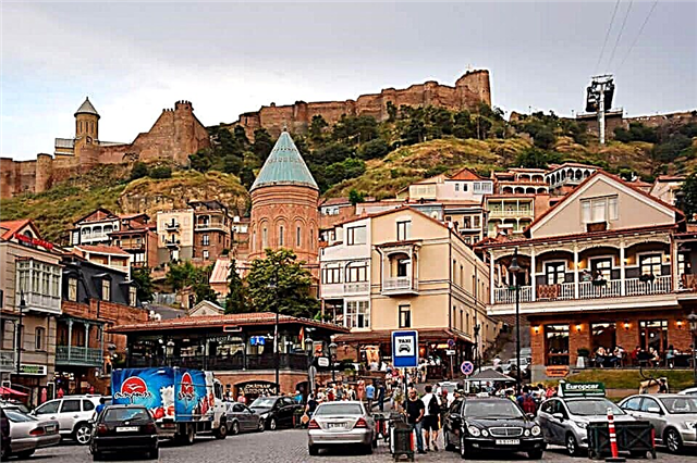 Mitä nähdä Tbilisissä 3 päivässä - 18 mielenkiintoisinta paikkaa