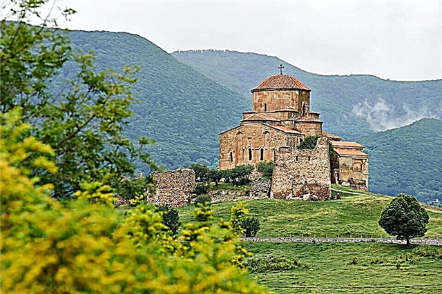 Къде да отидете от Тбилиси за 1 ден - 10 най -интересни места