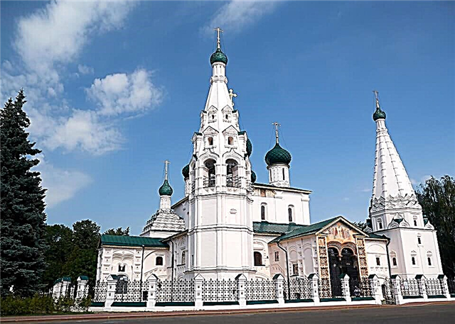 Kirchen und Tempel von Kostroma - 15 Hauptschreine