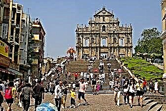 Top 25 attractions in Macau